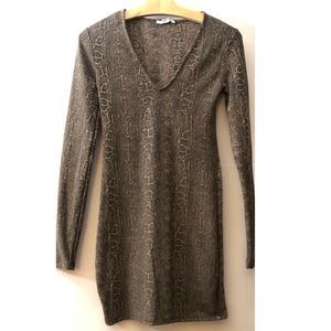 Zara Long sleeve dress
